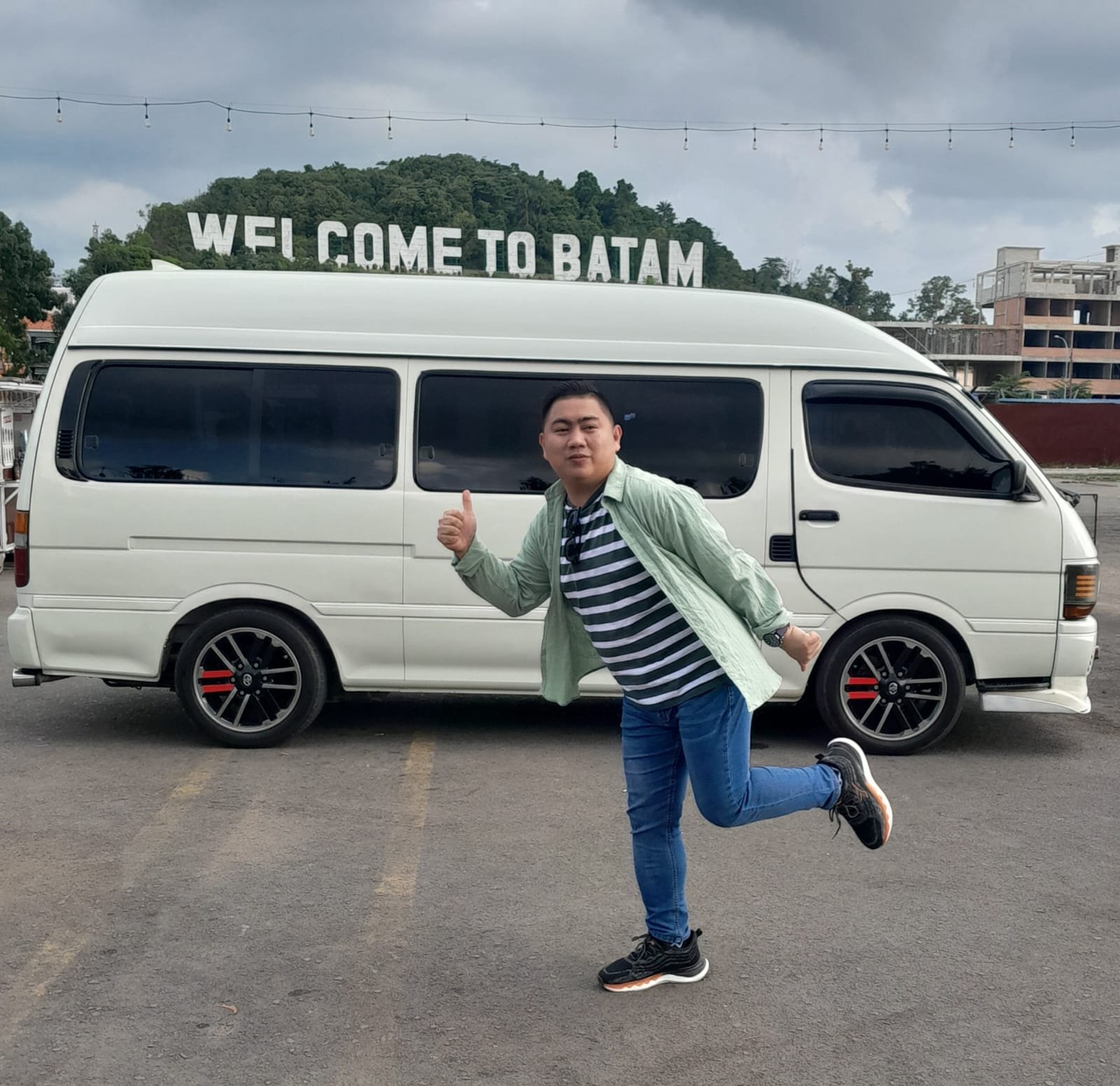 Guest Batam Travel Holiday